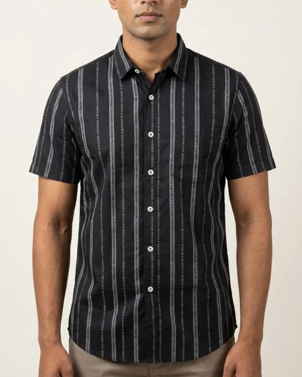 Onyx Geo Stripe Short Sleeve